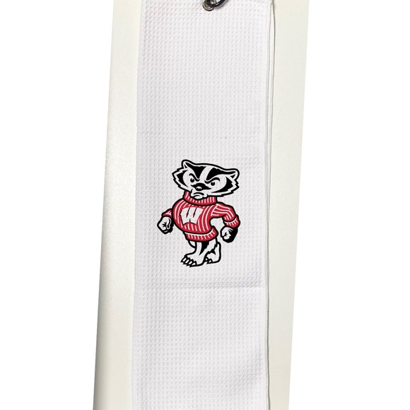 Wisconsin Badgers Golf Towel, 12 x 20, with carabiner - Picture 2 of 3